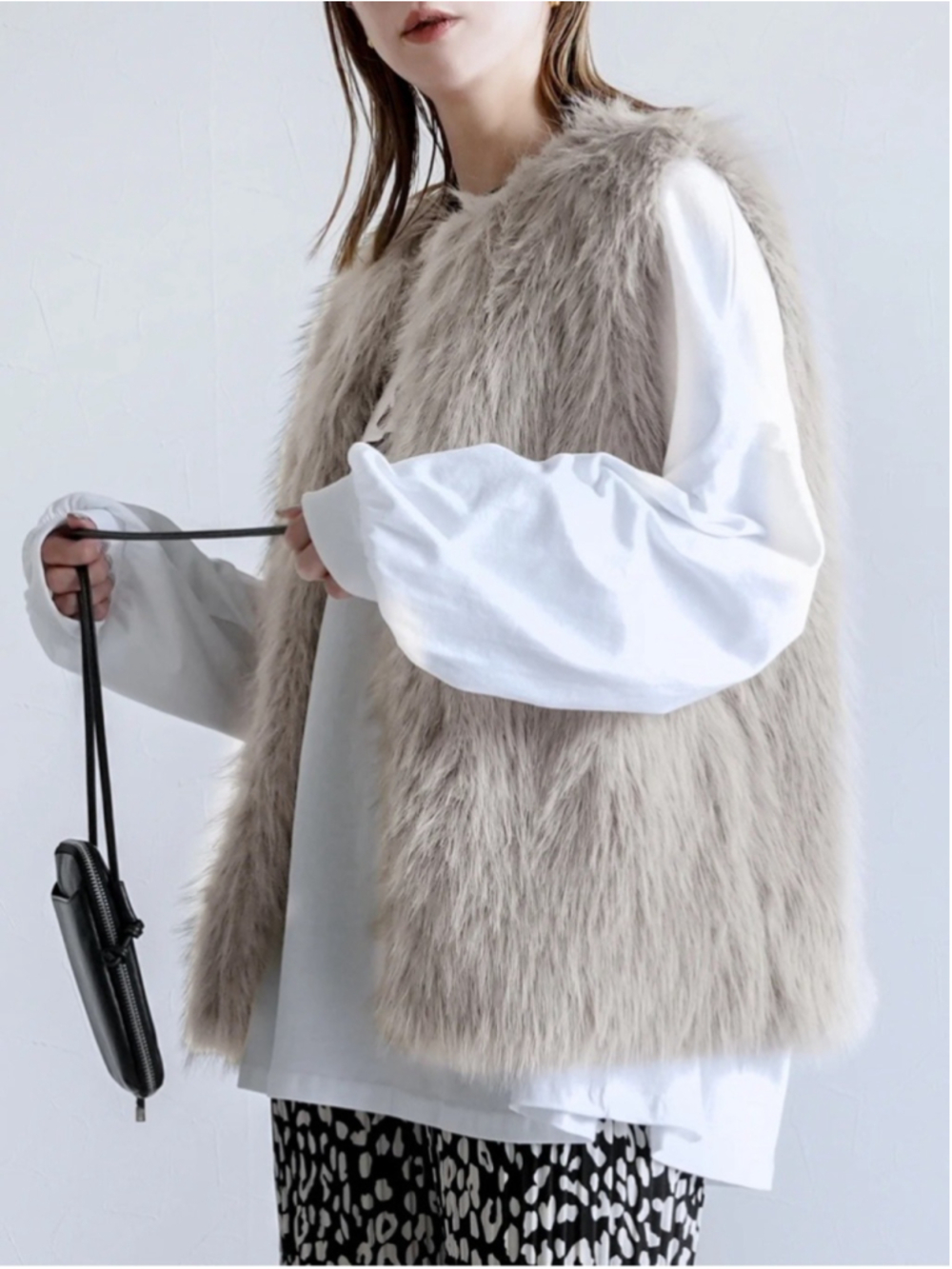 dylan Light Gray Faux Fur Trim Hoodie Vest Small